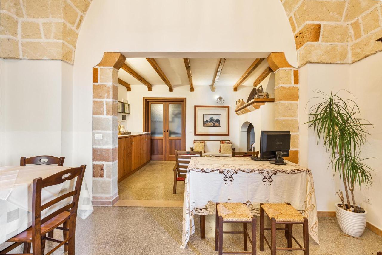 Tenuta Cavalieri Leverano Exterior foto
